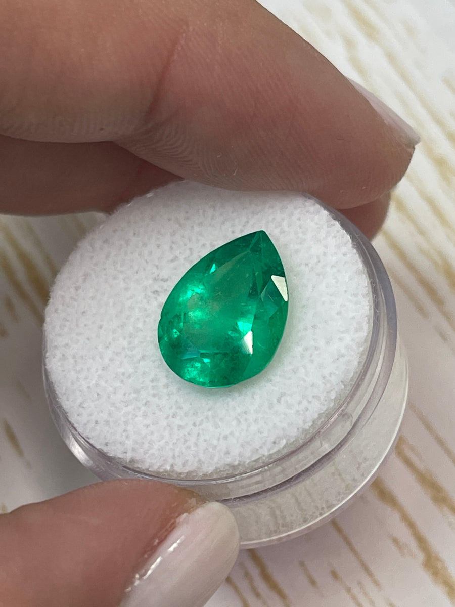 Colombian Emerald - 14x10mm Pear Cut - 5 Carats - Rich Green Tones