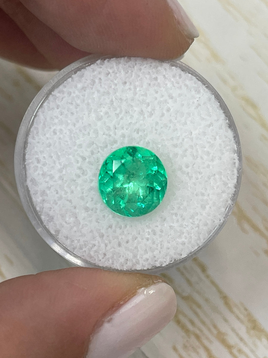 Genuine Colombian Emerald - 2.82 Carat Brilliant Green Jewel