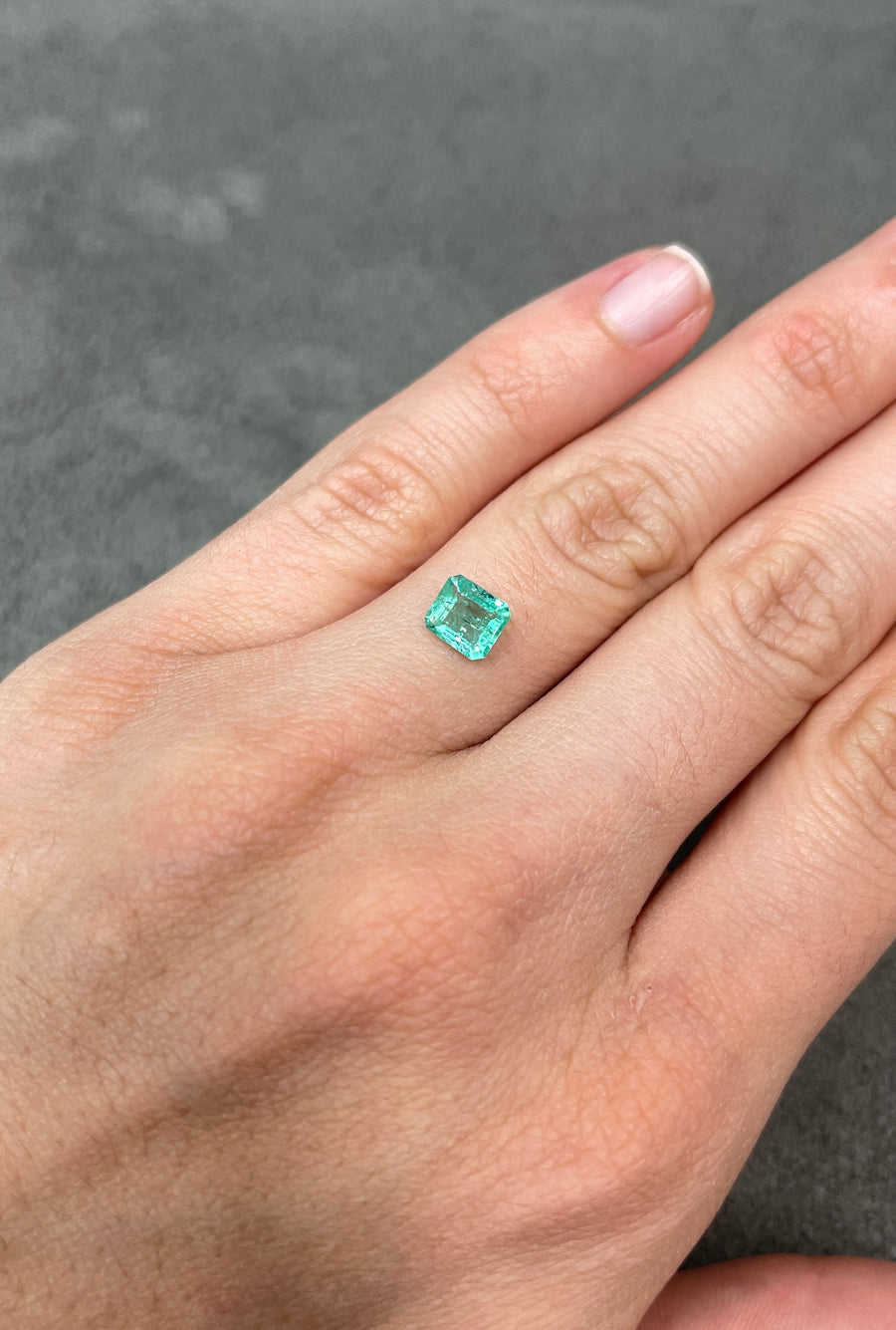 Colombian Emerald - 0.93 Carat Transparency in a Loose Gem