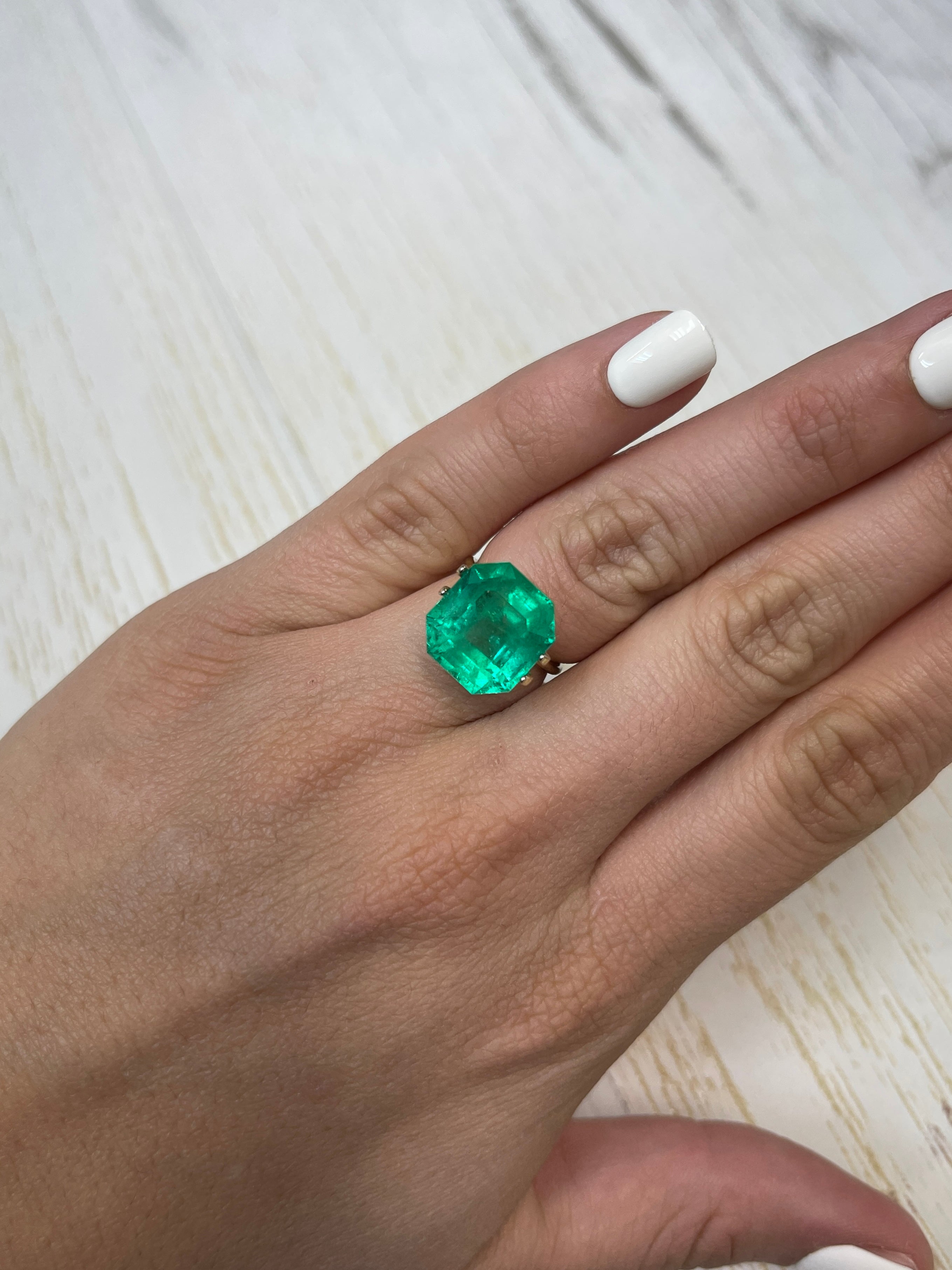 Vivid Green Loose Emerald - 10.05 Carat Asscher Cut from Colombia