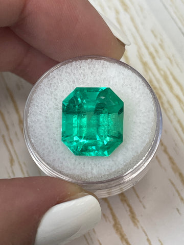 Asscher-Cut Colombian Emerald - 10.75 Carats - Vivid Green - 14x13 mm - Loose Gemstone