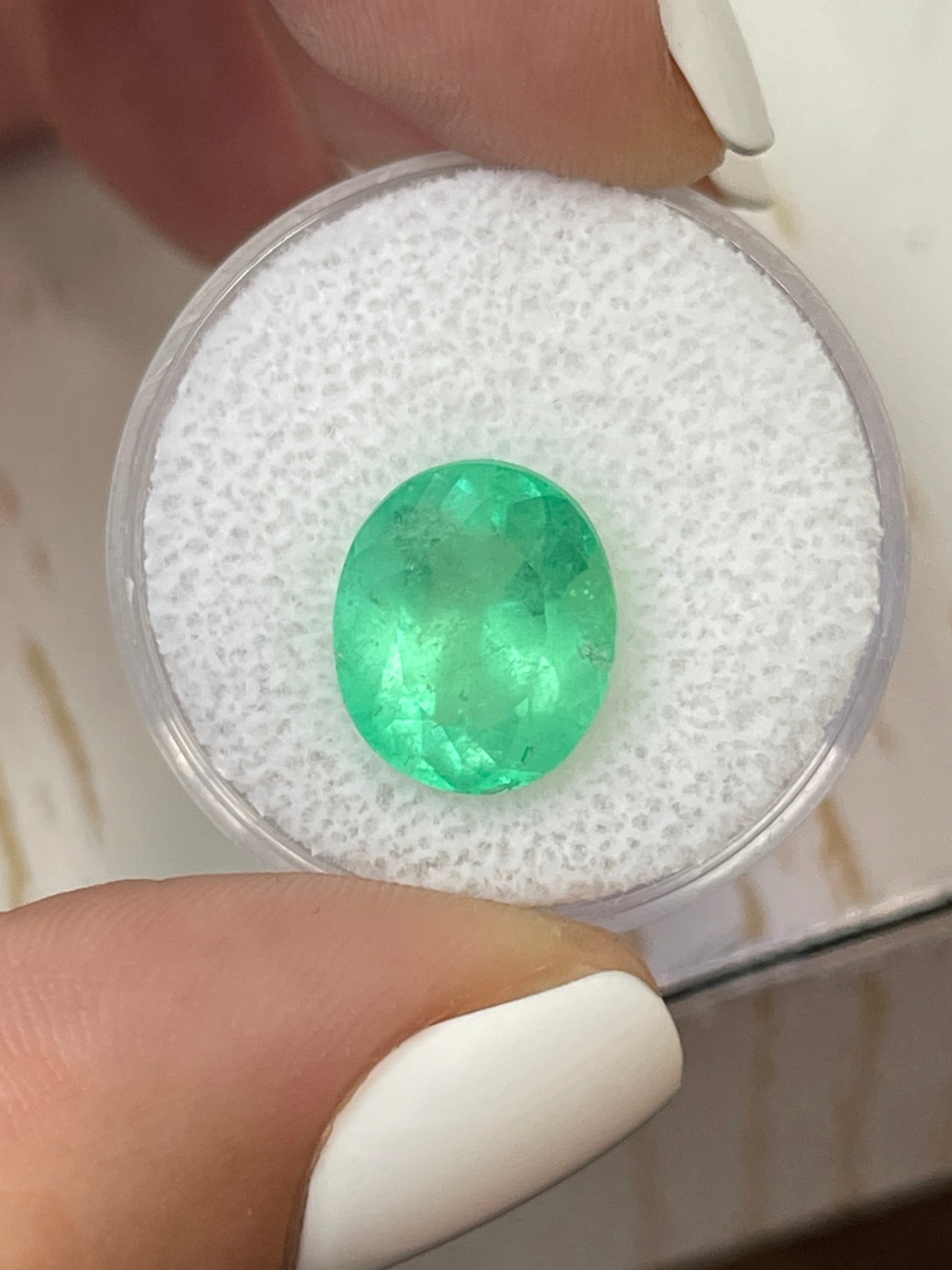 5.21 Carat Oval-Cut Colombian Emerald - Vibrant Yellow-Green Gem