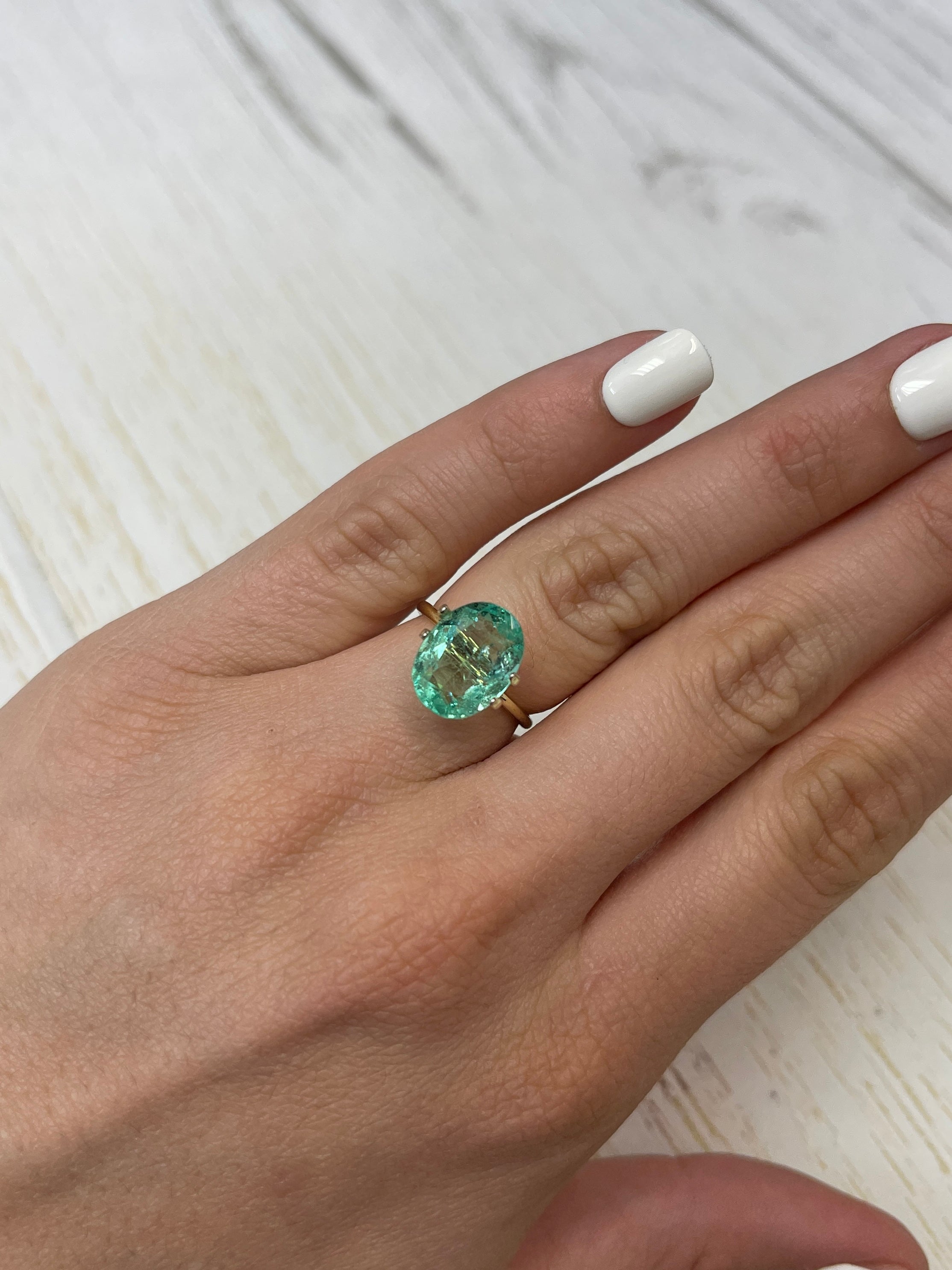 Premium 4.32 Carat Colombian Emerald - Oval Cut in SeaFoam Green