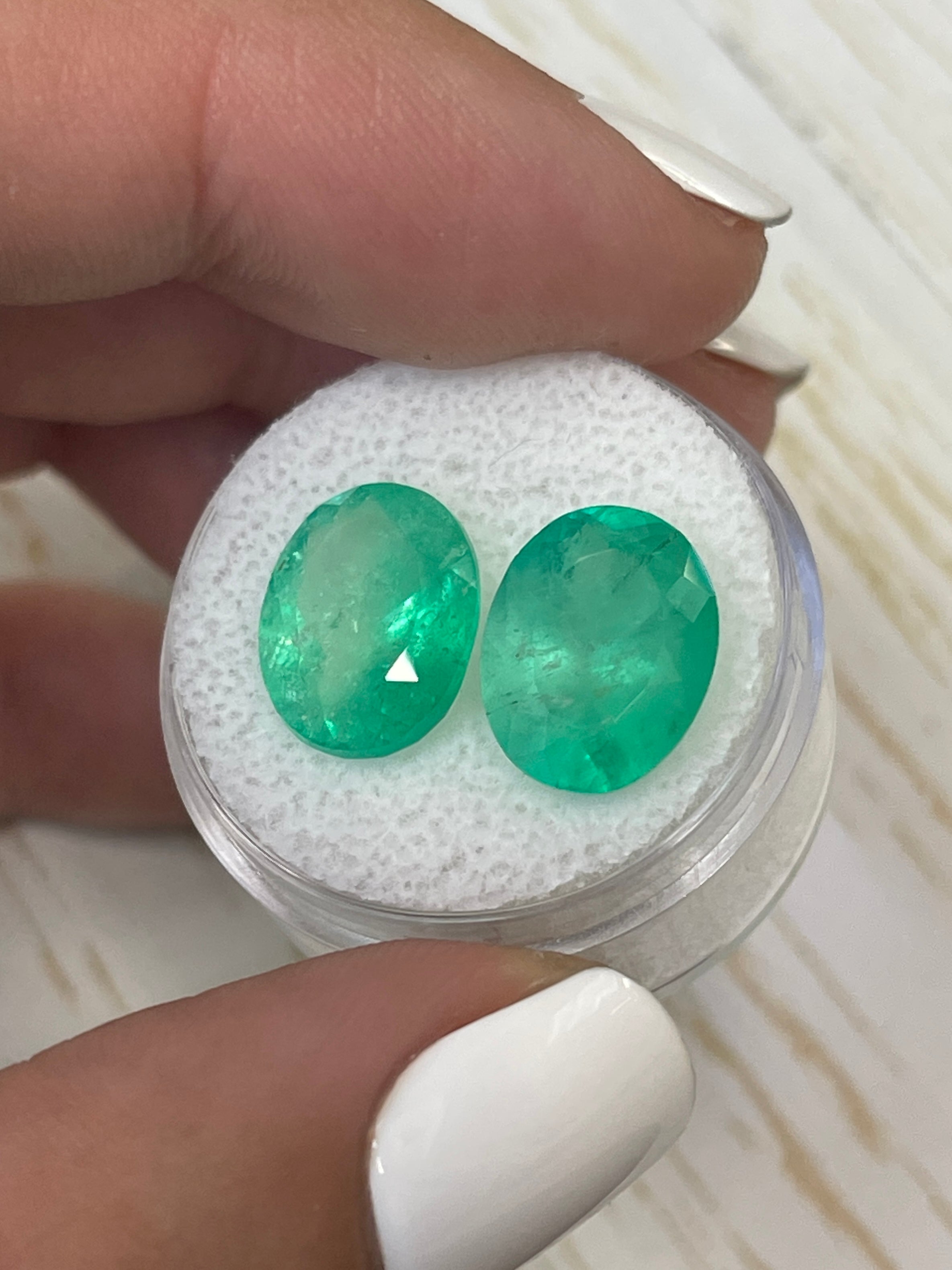 Twin Loose Colombian Emeralds - Oval Cut and 9.81 Carats Combined