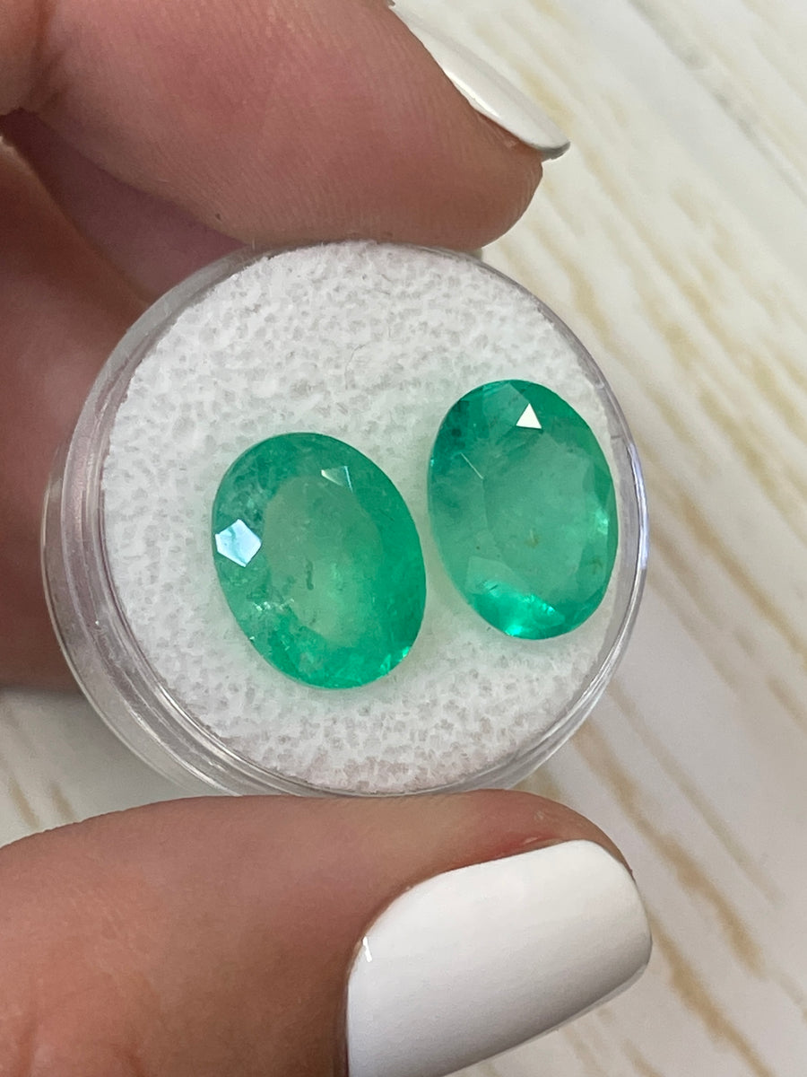 Identical Colombian Emeralds - 13x10mm and 9.81 Carats in Total