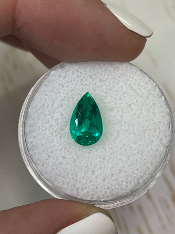 High-Quality 1.81 Carat Pear Cut Colombian Emerald - Vibrant Green and Natural
