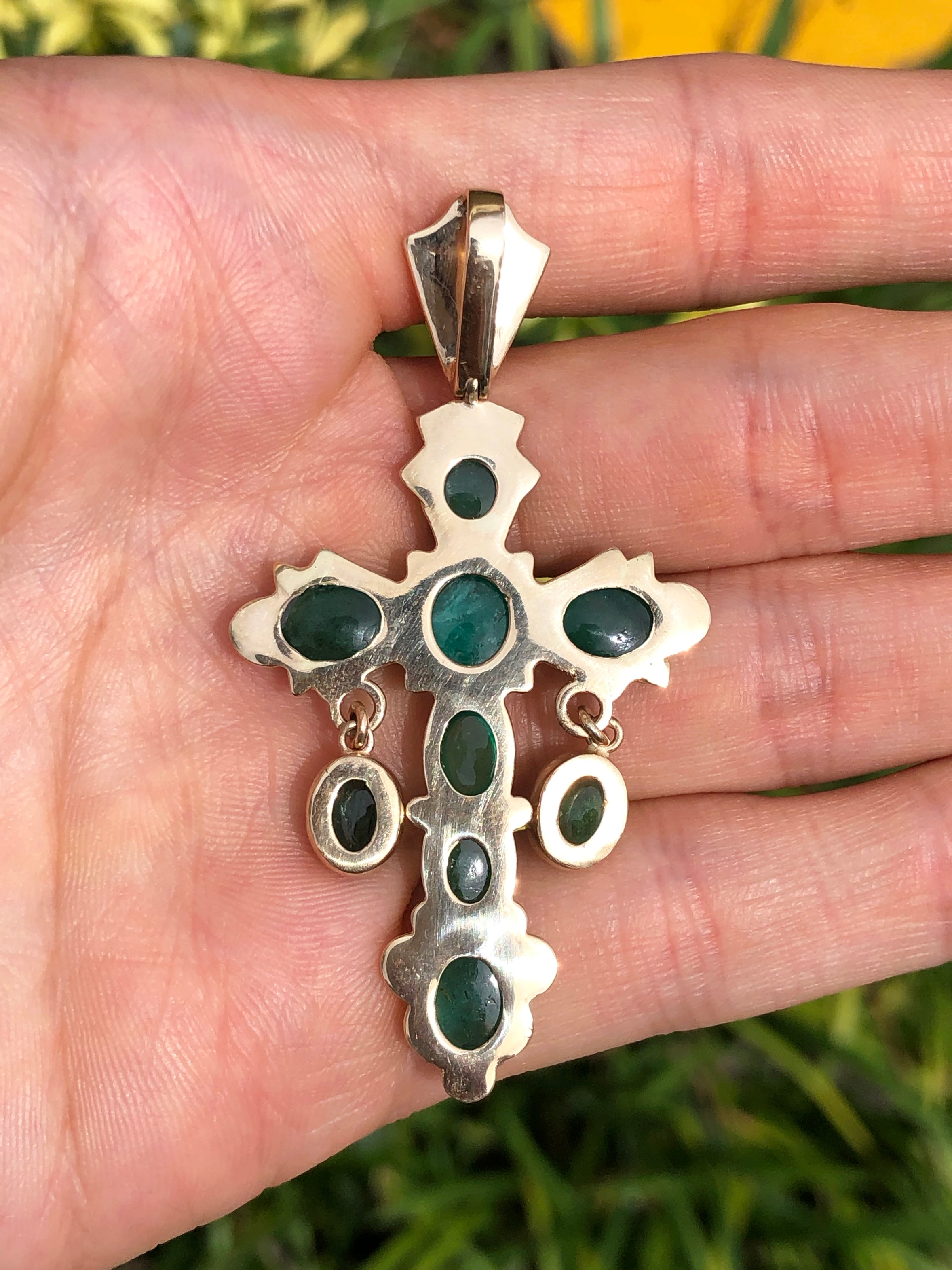 10.0tcw Nuestra Señora De Atocha Replica Natural Colombian Emerald Cabochon Cross 18K