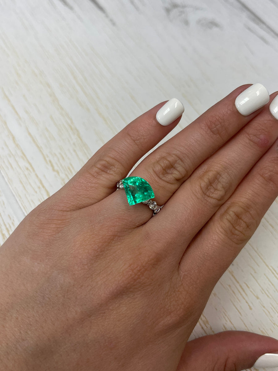 5.0 Carat Fancy Fan Cut Natural Loose Colombian Emerald