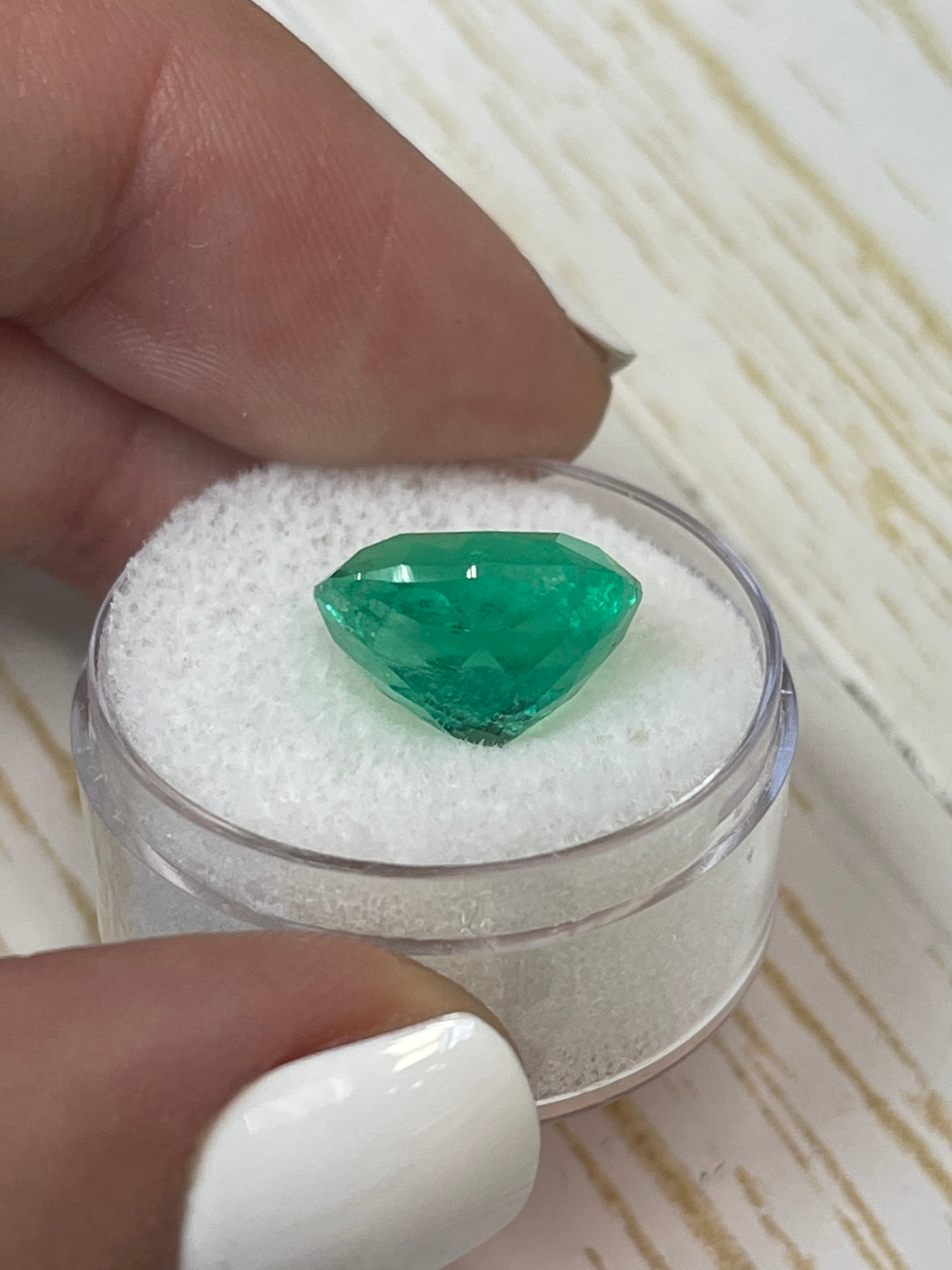 Cushion-Cut Colombian Emerald - 8.20 Carat - 13.4x11.5mm Dimensions