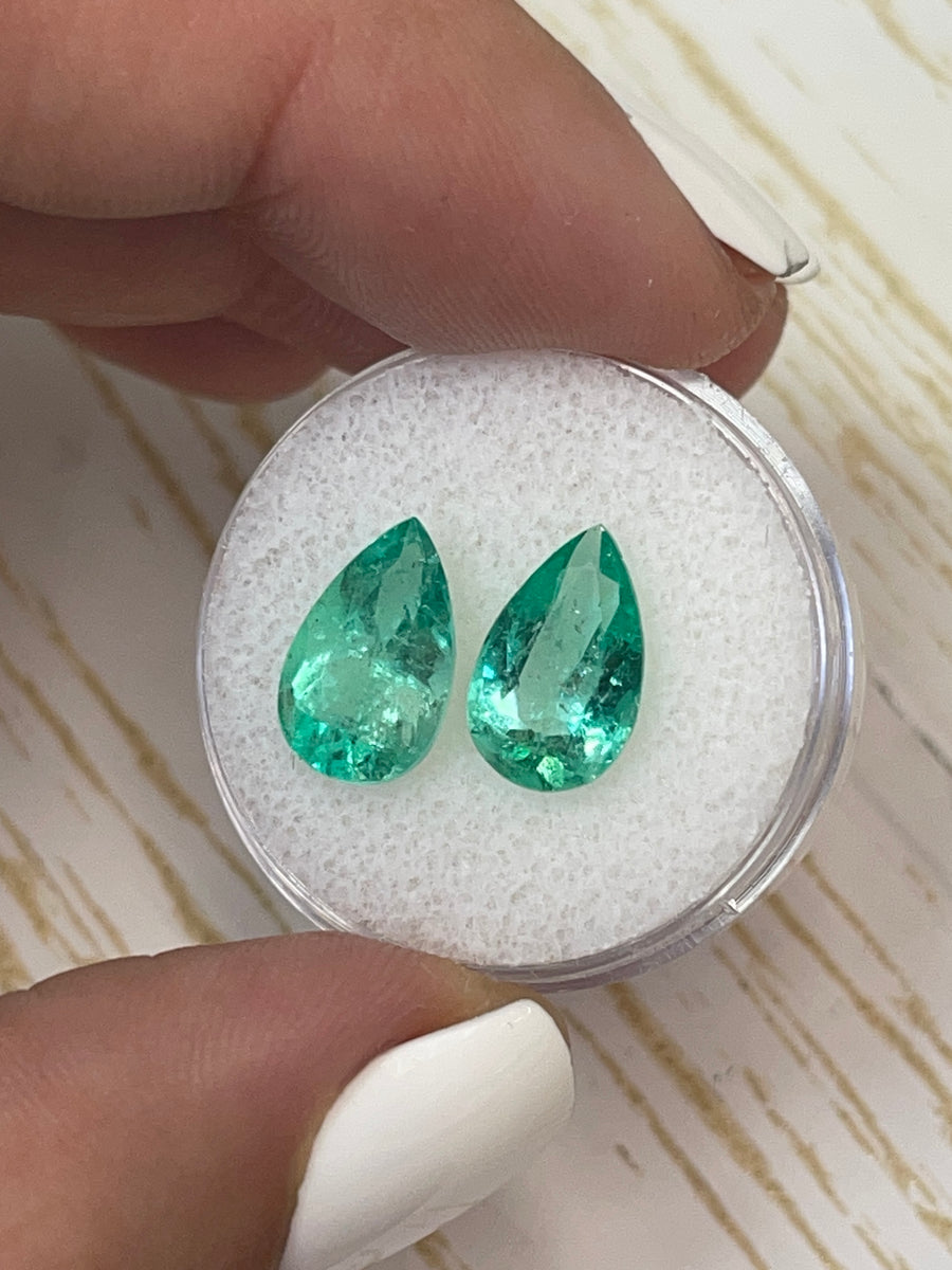 Pair of Loose Colombian Emeralds - 4.76 Total Carat Weight - Pear Cut Gems