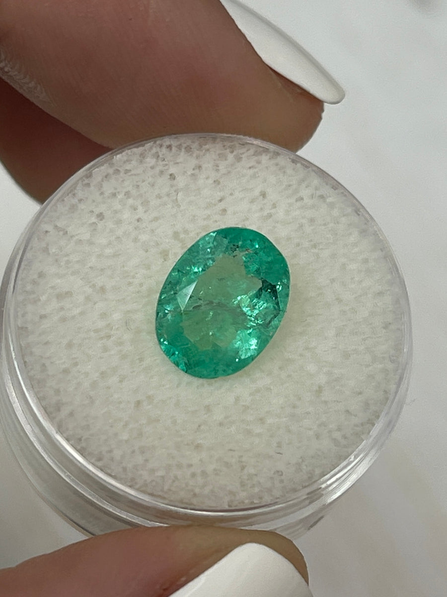 Colombian Emerald - Oval Cut - 2.52 Carat - Medium Light Bluish Green