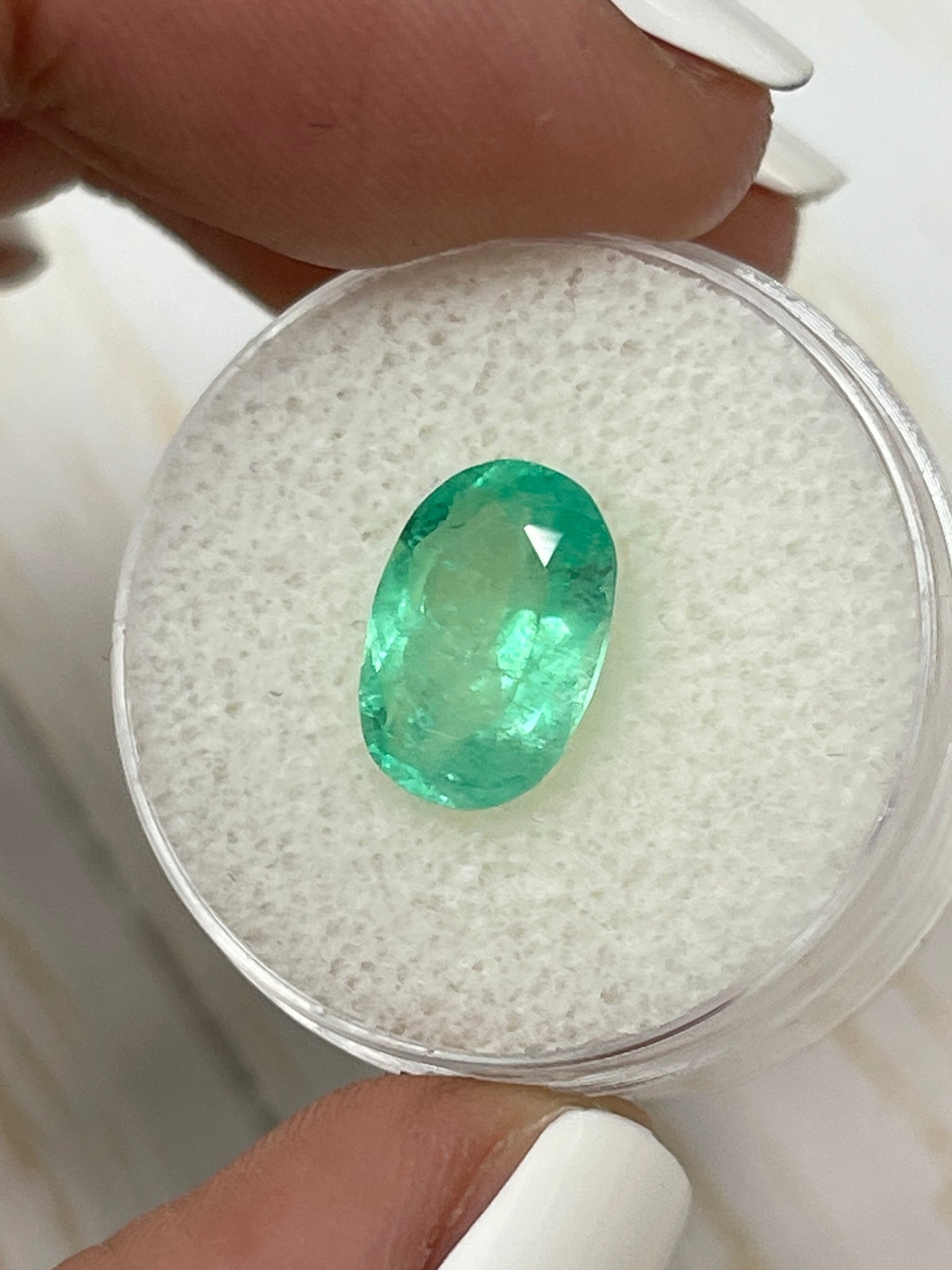 Natural Colombian Emerald - 2.78 Carat Oval Cut - Light Yellowish Green