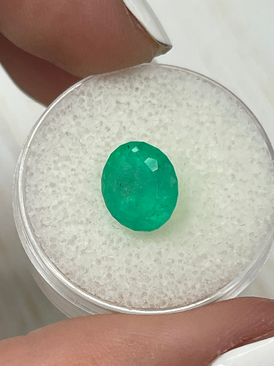 Natural Colombian Emerald - Oval Shape - 2.79 Carat Gemstone
