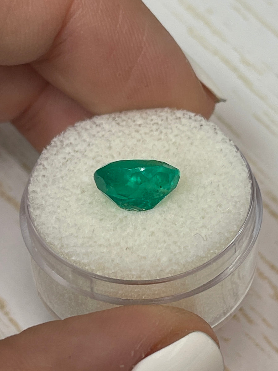Classic Muzo Green Oval-Cut Colombian Emerald - 3.26 Carat Precious Gem