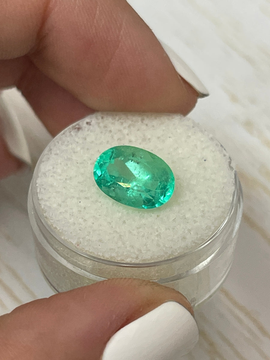 Exquisite Light Bluish Green Oval Colombian Emerald - 3.55 Carats