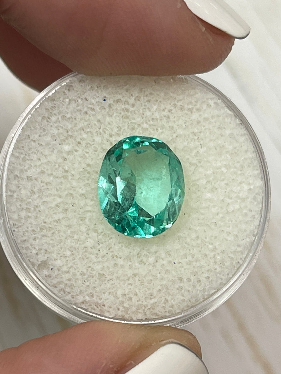 Oval-Shaped 3.70 Carat Colombian Emerald - Green Hue and VS Clarity