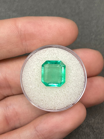 Stunning 4.50 Carat Colombian Emerald - Asscher Cut Gemstone