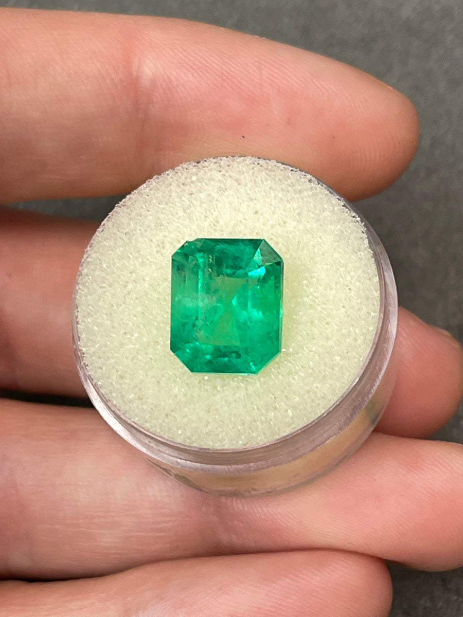 5.35 Carat Classic Emerald Cut Colombian Emerald - Loose Natural Gem