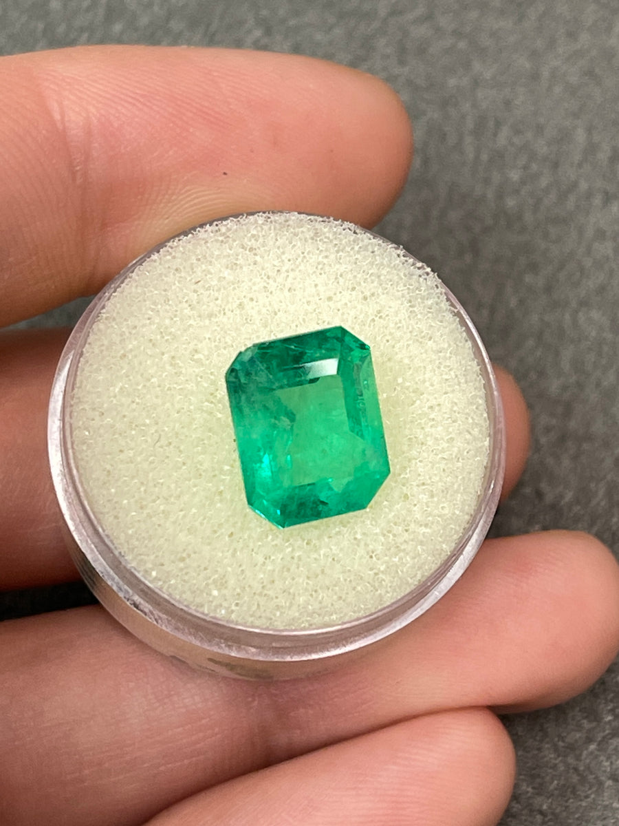 12x10mm Colombian Emerald - Stunning 5.35 Carat Loose Gemstone
