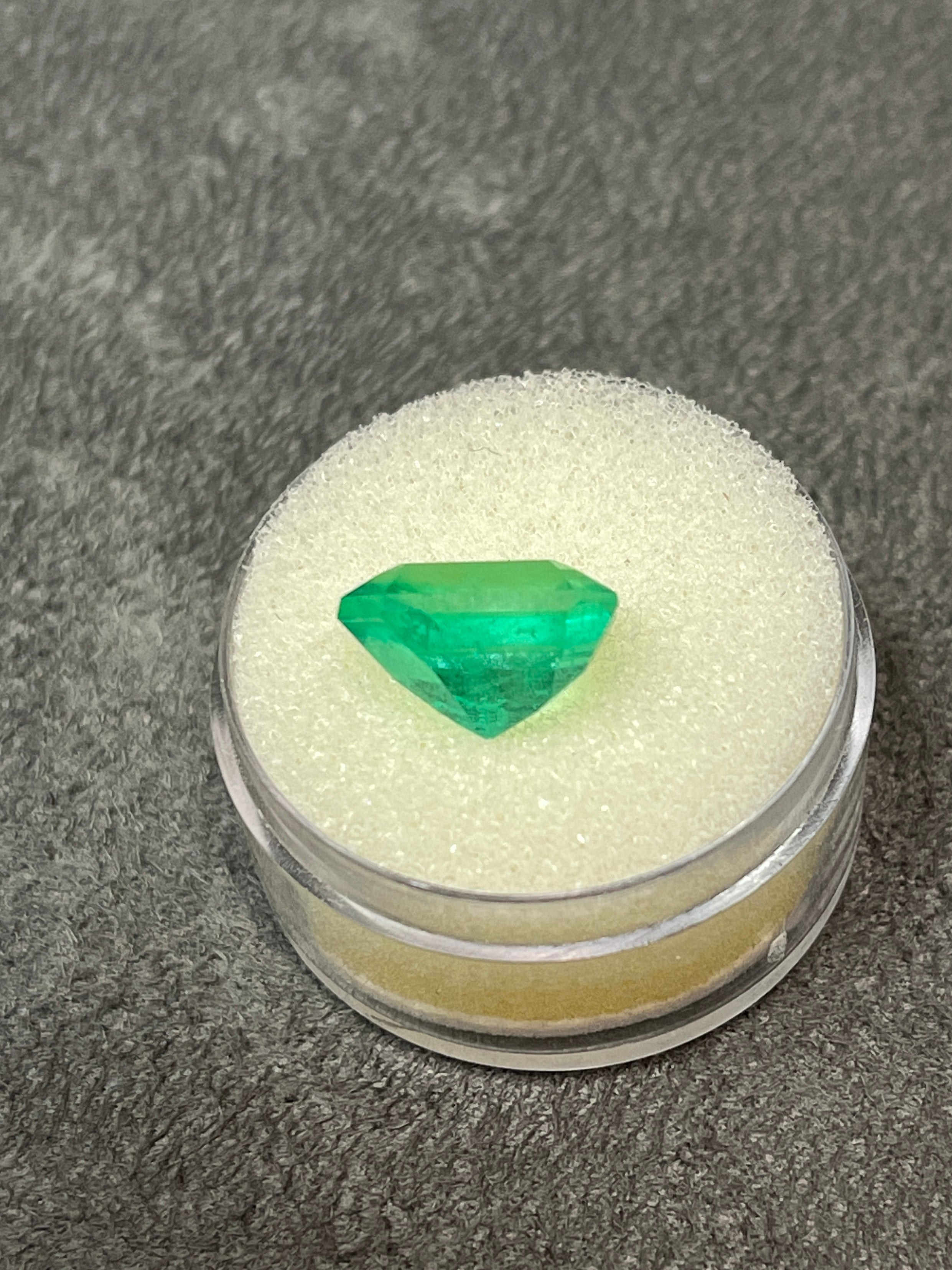 5.35 Carat Natural Colombian Emerald - Classic Emerald Cut Gem