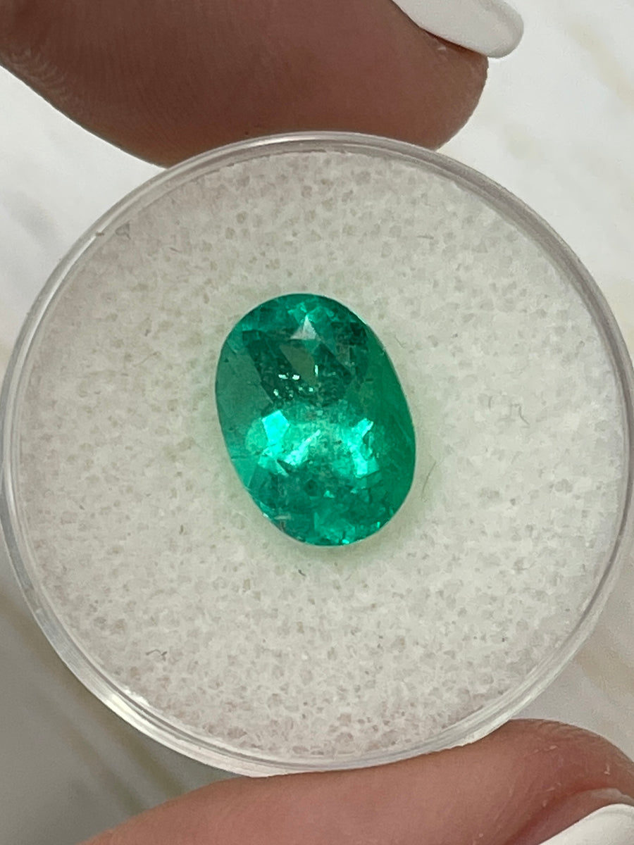 Emerald Gemstone - 3.34 Carats of Lively Colombian Green