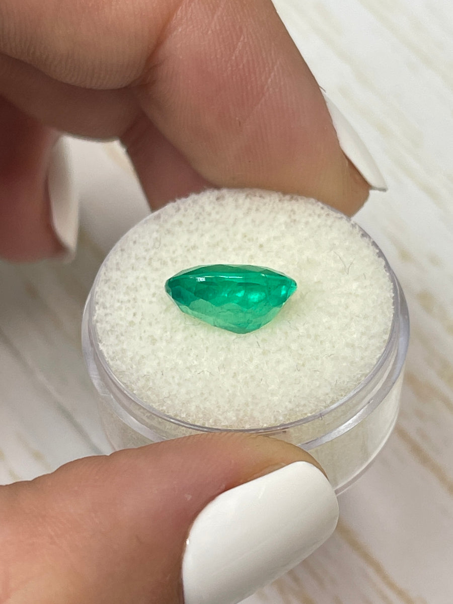 12x9 mm Captivating Colombian Emerald - 3.98 Carat Oval Gem
