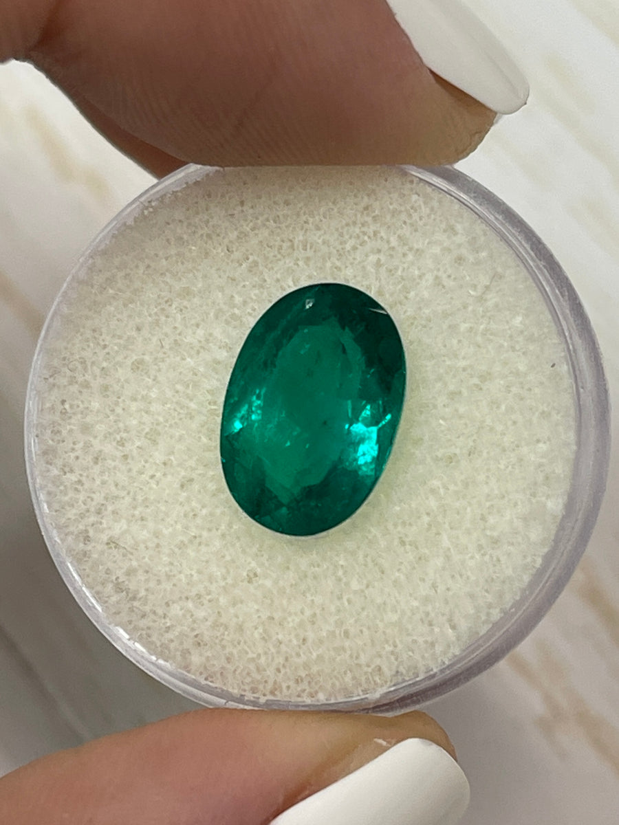 Vivid Dark Green Oval-Cut Colombian Emerald - 4.0 Carat Loose Gemstone