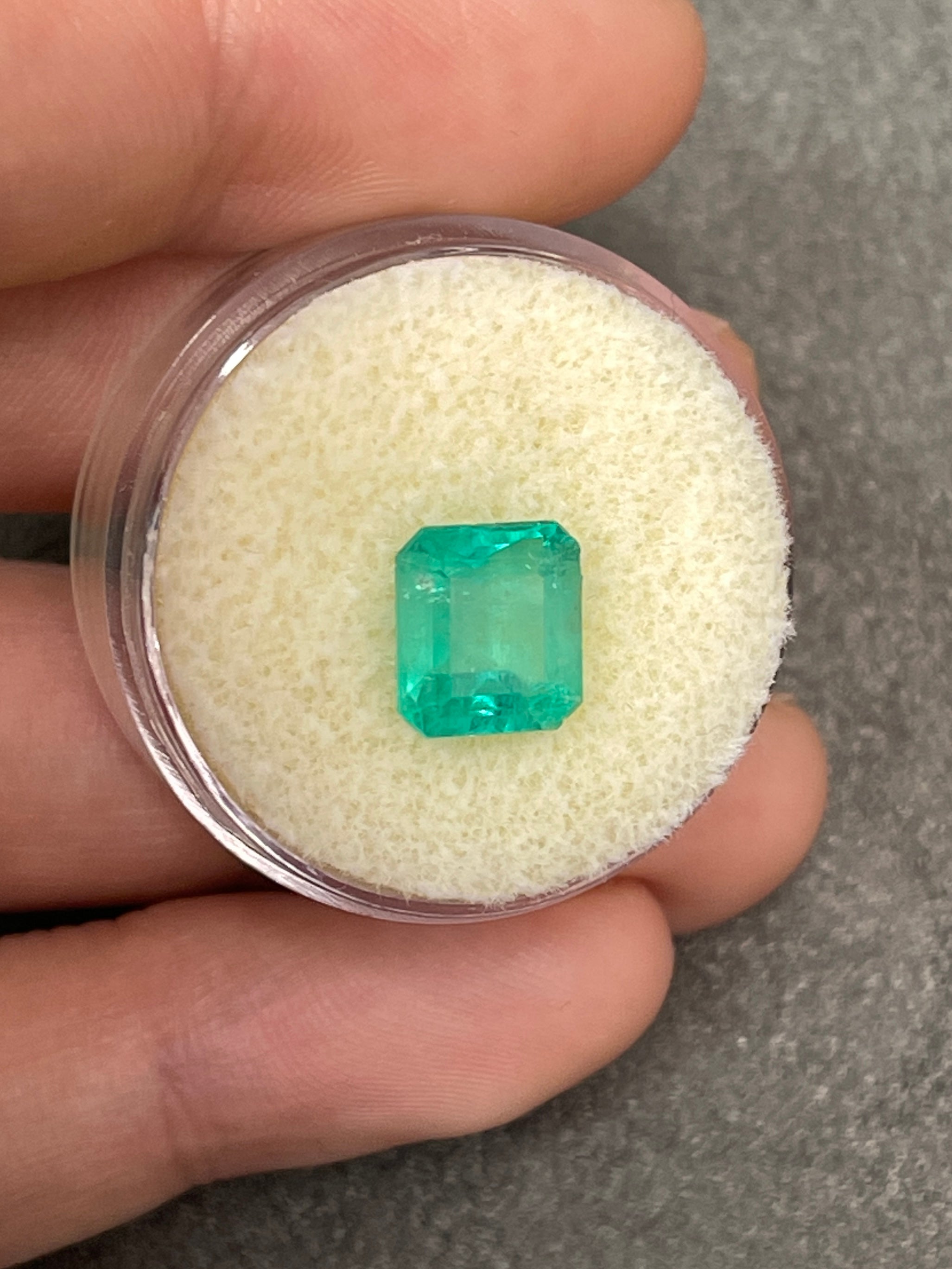 Stunning 2.65 Carat Loose Colombian Emerald - Asscher Cut