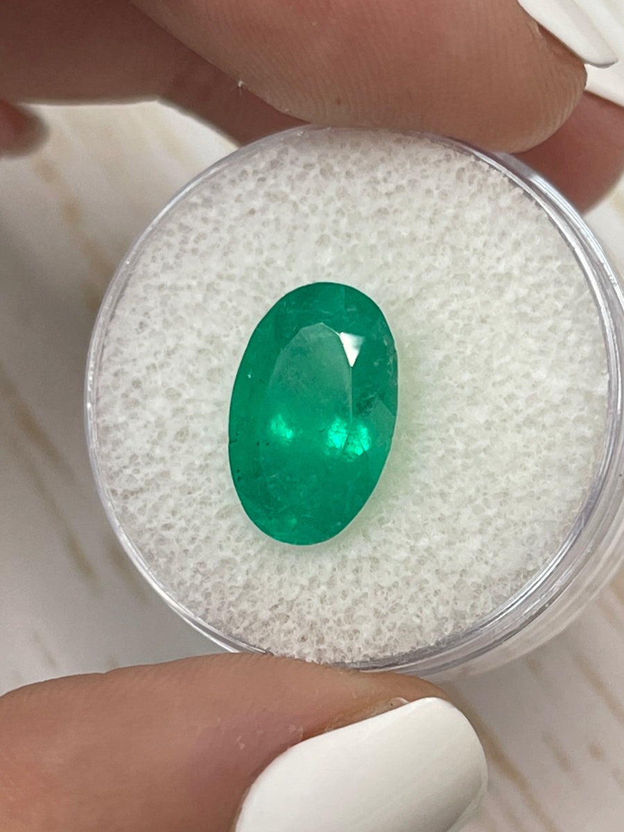 Vibrant 4.52 Carat Colombian Emerald - Oval Shaped Gem