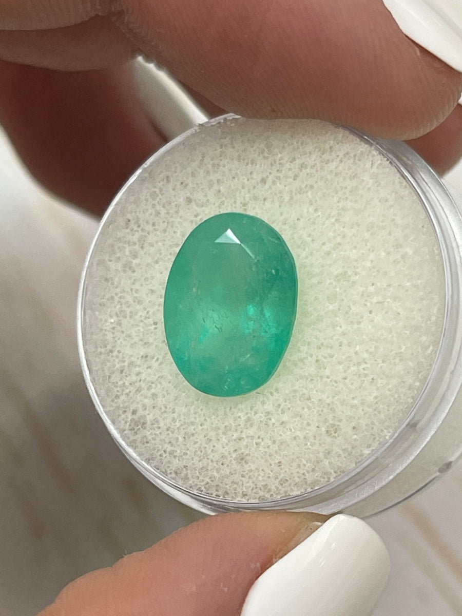 Gorgeous 4.81 Carat Colombian Emerald - Oval Shape, Pastel Blue-Green Hue