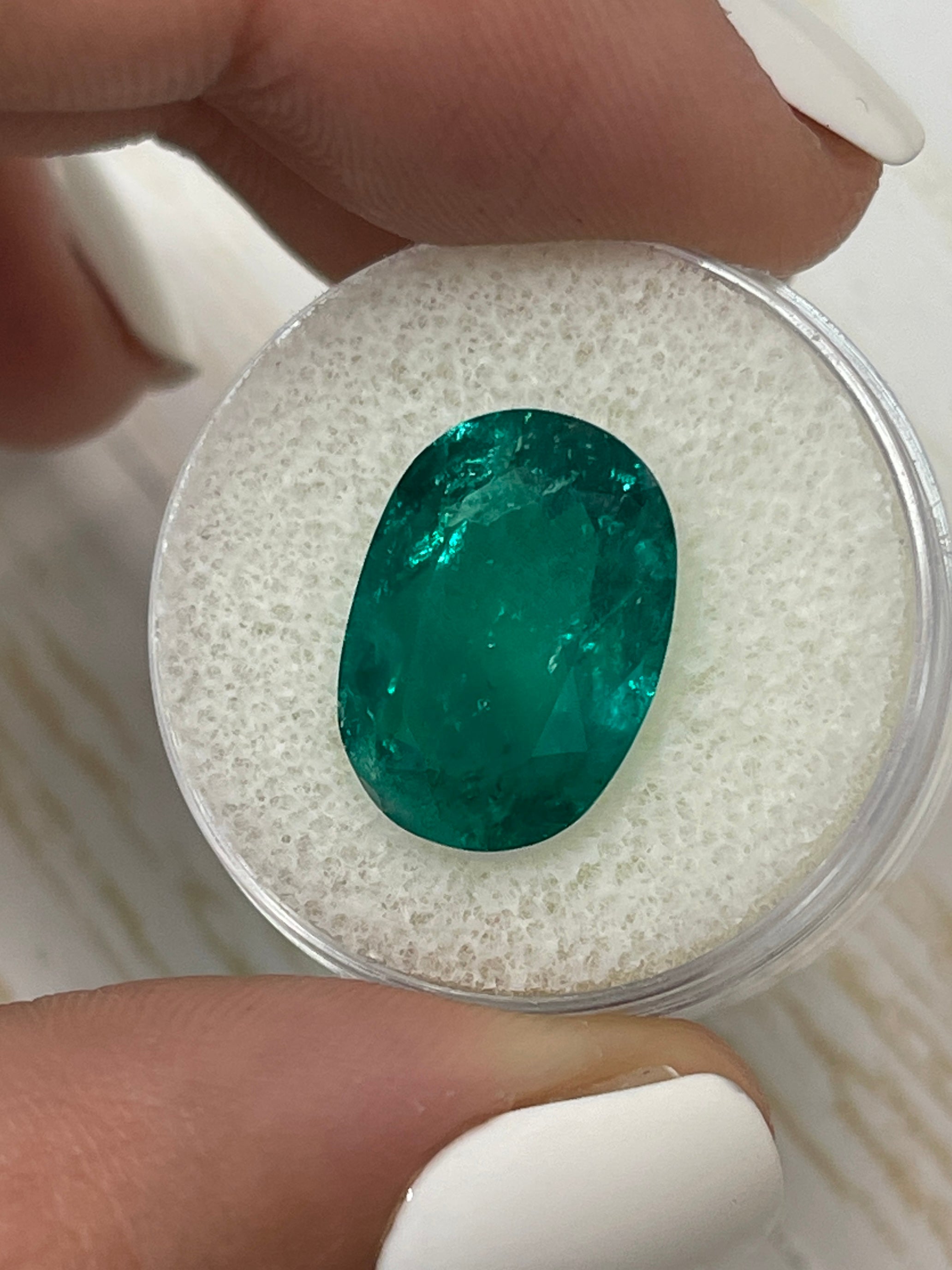 Stunning 7.22 Carat Oval Colombian Emerald - Vivid Muzo Green