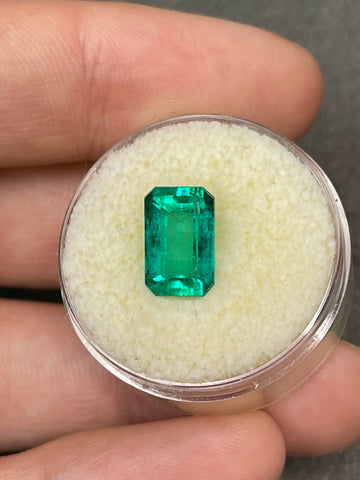 Elongated Emerald Cut 2.82 Carat Colombian Emerald in Vivid Bluish Green