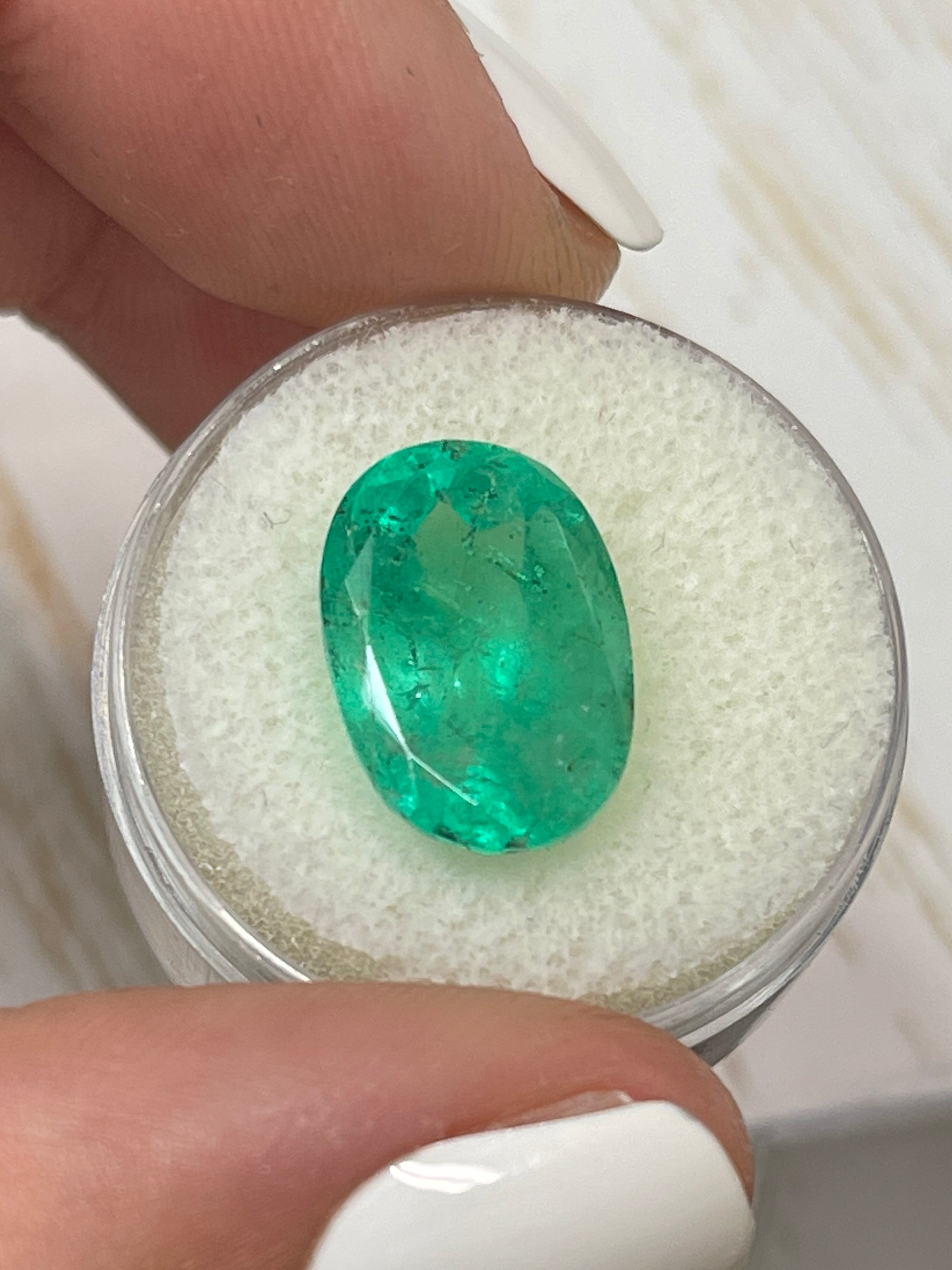 Oval Shaped 8.64 Carat Colombian Emerald - Vibrant Green Gem