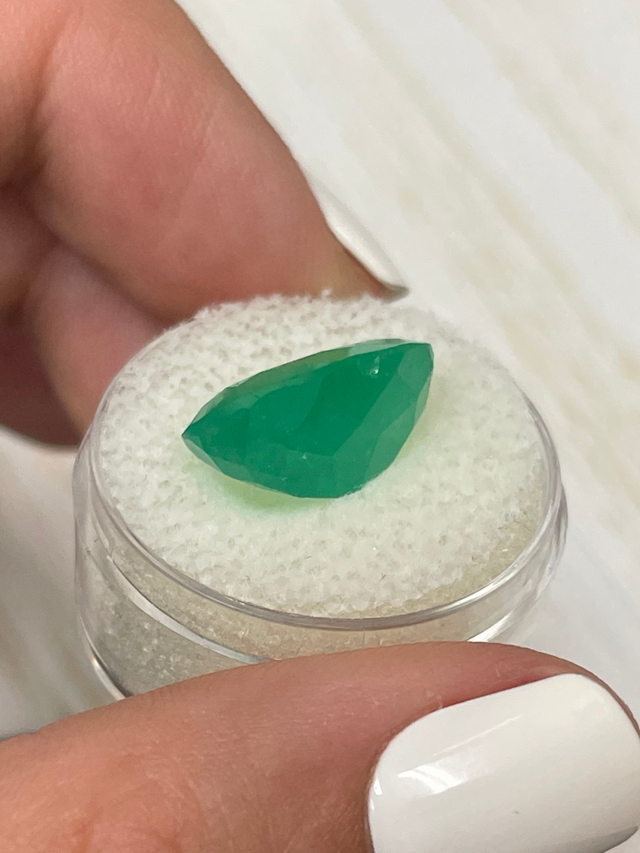 8.85 Carat Elongated Grassy Green Natural Loose Colombian Emerald-Oval Cut - JR Colombian Emeralds