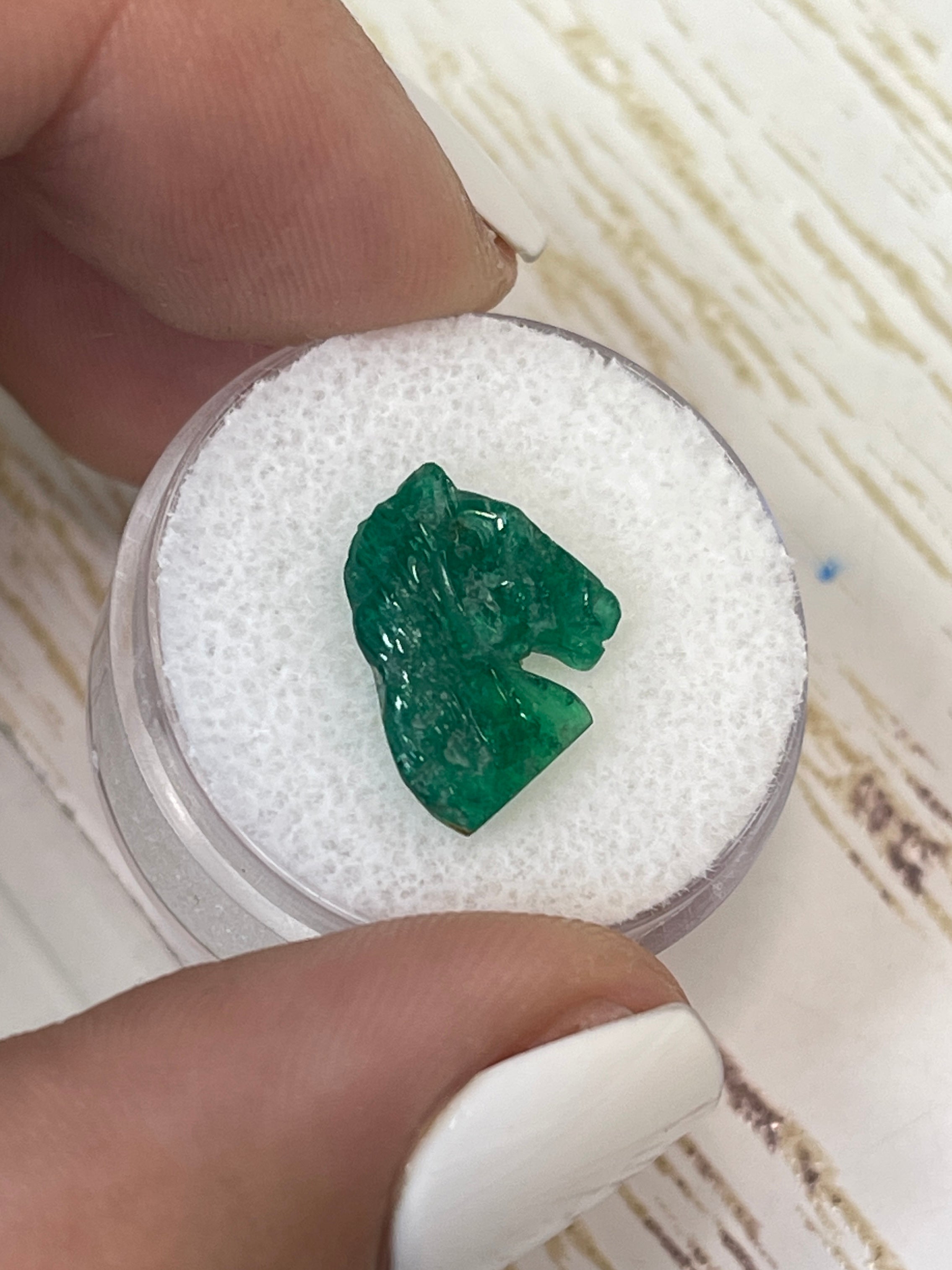 ALT Description: Precise Dimensions of Emerald Horse Head Sculpture