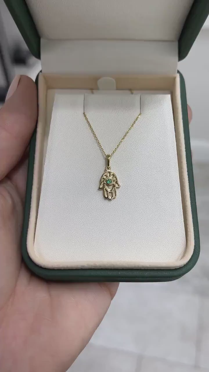 0.07-Carats 14K Gold Natural Real Emerald Jewish Muslim Religious Hamsa Pendant Necklace