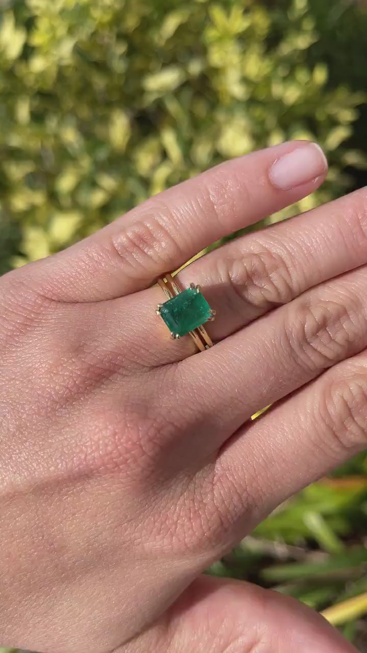 3.28ct 18K Gold Deep Dark Green Emerald Cut 4 Double Prong Setting Solitaire Gold Ring