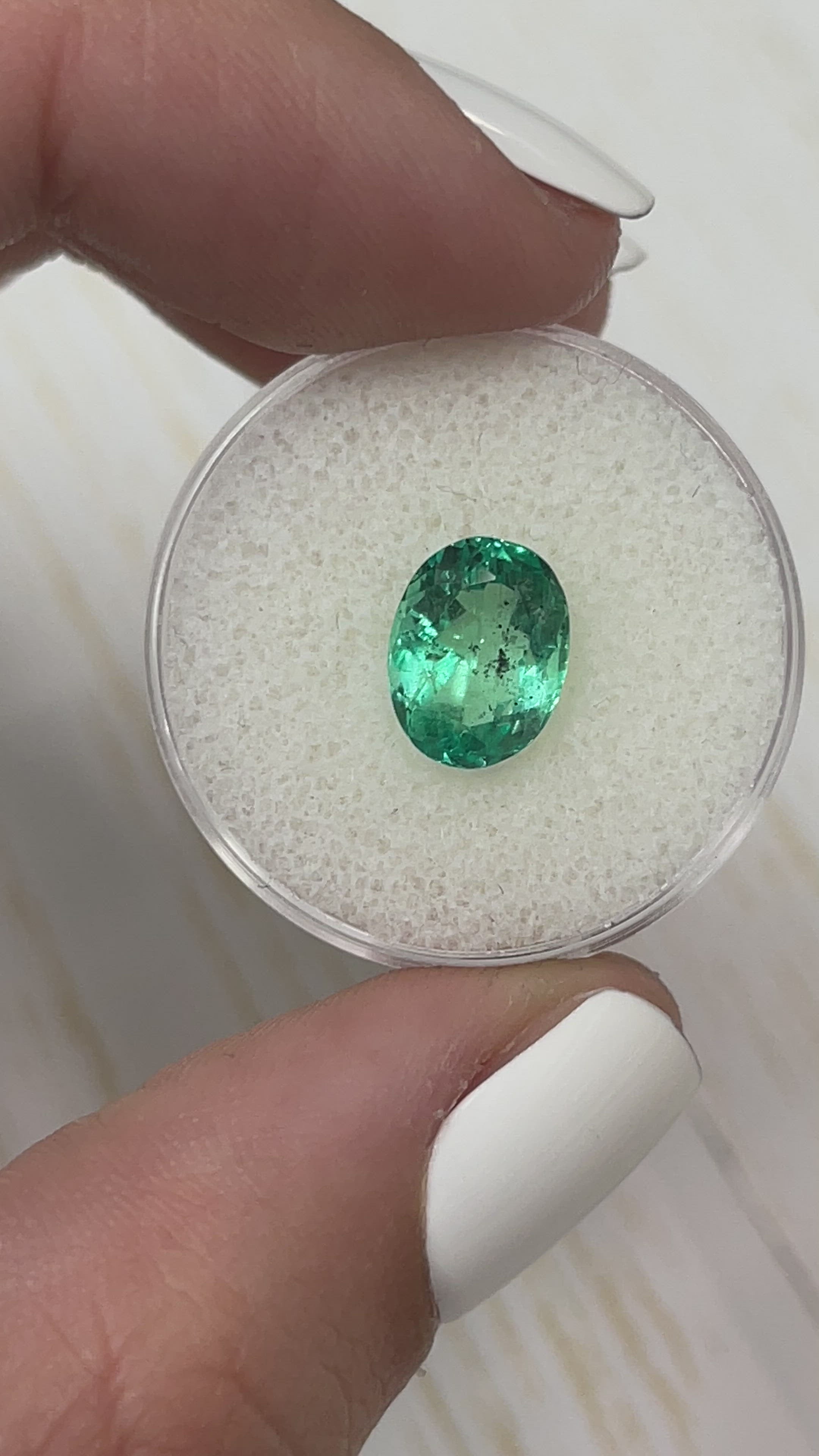 2.83 Carat 10x8 Vibrant Freckled Green Natural Loose Colombian Emerald-Oval Cut