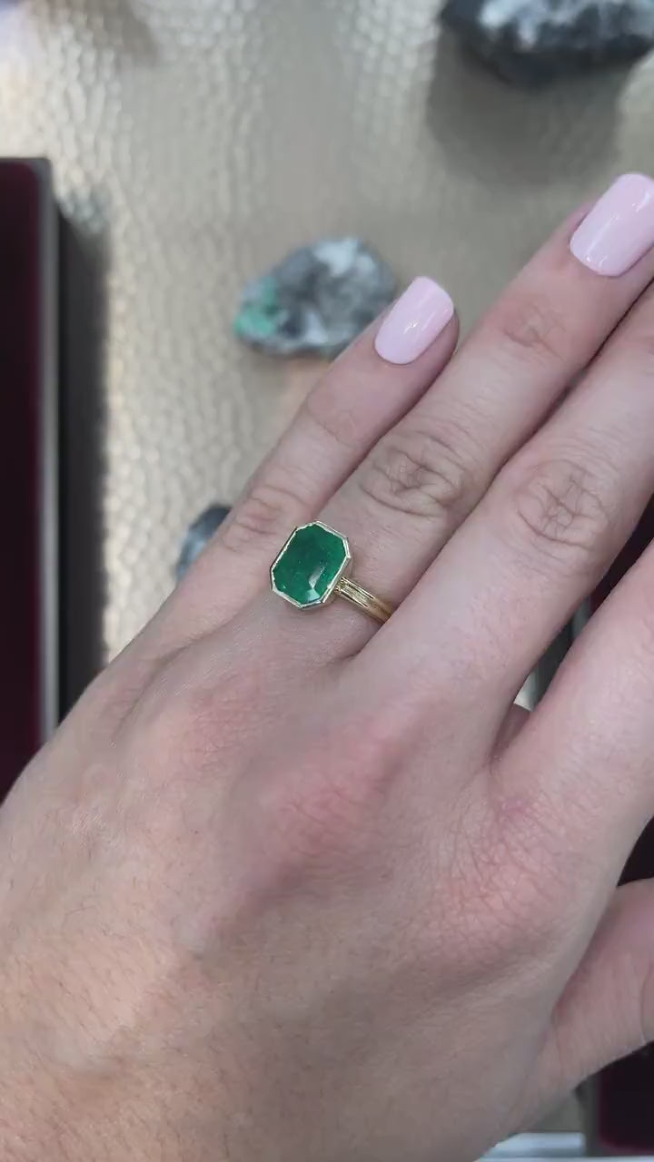 3.20ct AAA 18K Muzo Emerald Double Shank Green Solitaire Bezel Anniversary Engagement Ring