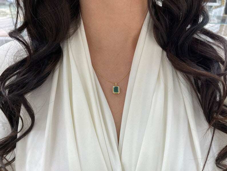 2.65cts 14K Deep Sea Green Unisex Emerald Double Bezel Set Gold Pendan