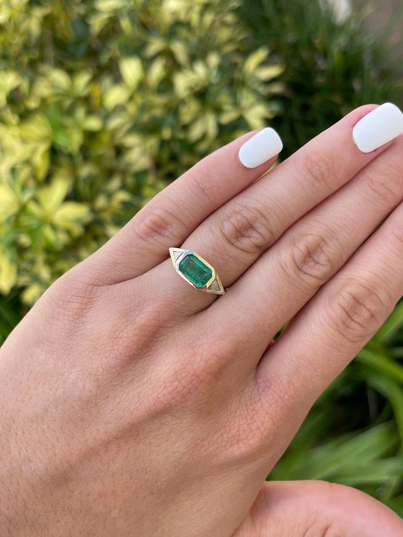 2.62tcw Three Stone East-West Natural Emerald & Trillion Cut Diamond R