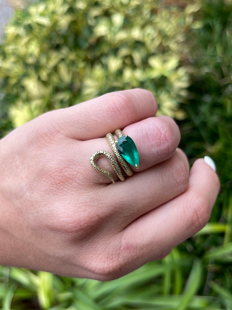 2.18ct 18K AAA Quality Colombian Emerald-Pear Cut Gold Wrapping Snake Ring - JR Colombian Emeralds