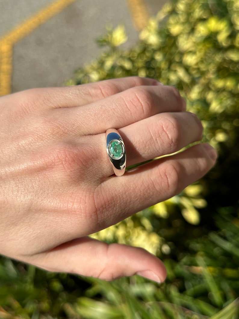 0.80ct Men's Oval Cut East to West Unisex Emerald Set in Sterling Silver .925 Ring SS - JR Colombian Emeralds