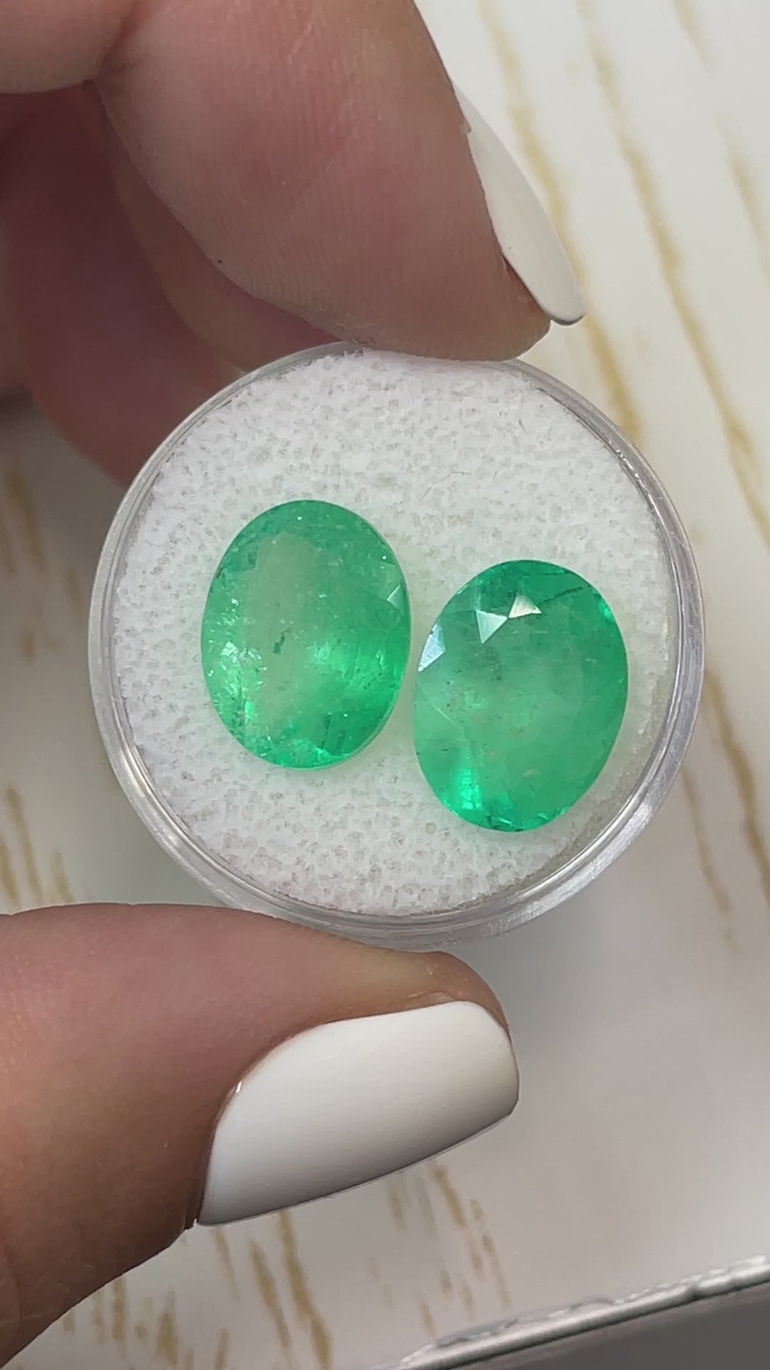 9.81tcw 13x10 Matching Loose Colombian Emeralds-Oval Cut