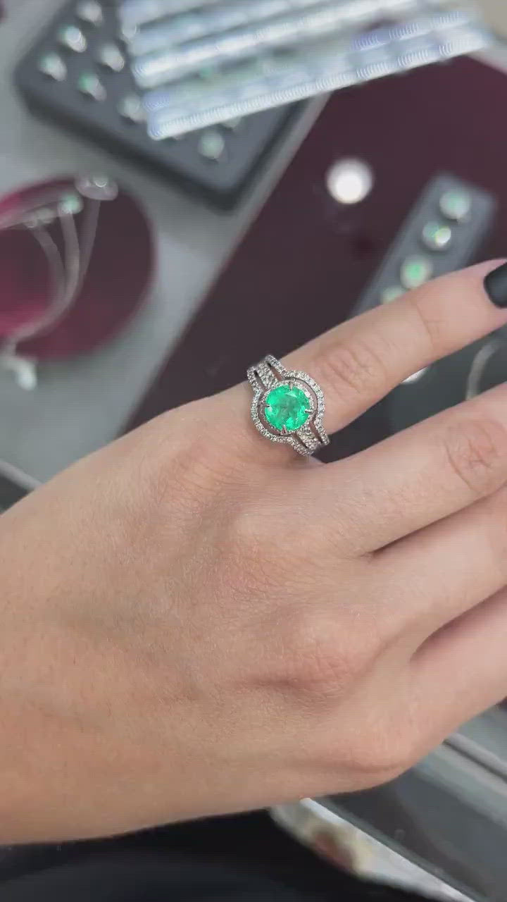 Colombian Emerald Round Cut & Diamond Halo Engagement Ring Video