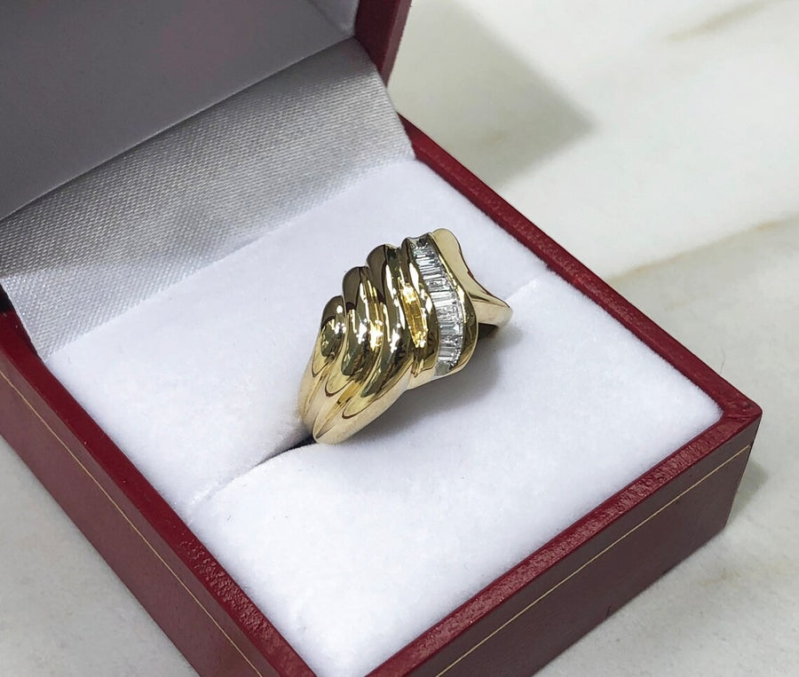 Solitaire Cocktail Yellow Gold Ring