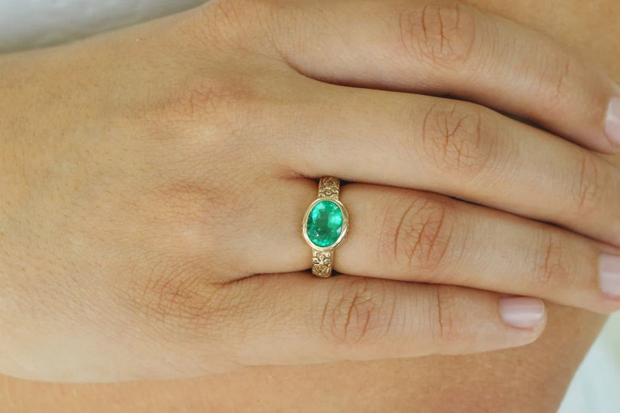 emerald oval bezel ring 2.10 carat on hand 14K gold