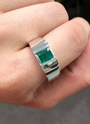 1.22 Carats Mens Emerald Cut Emerald Sterling Silver Ring
