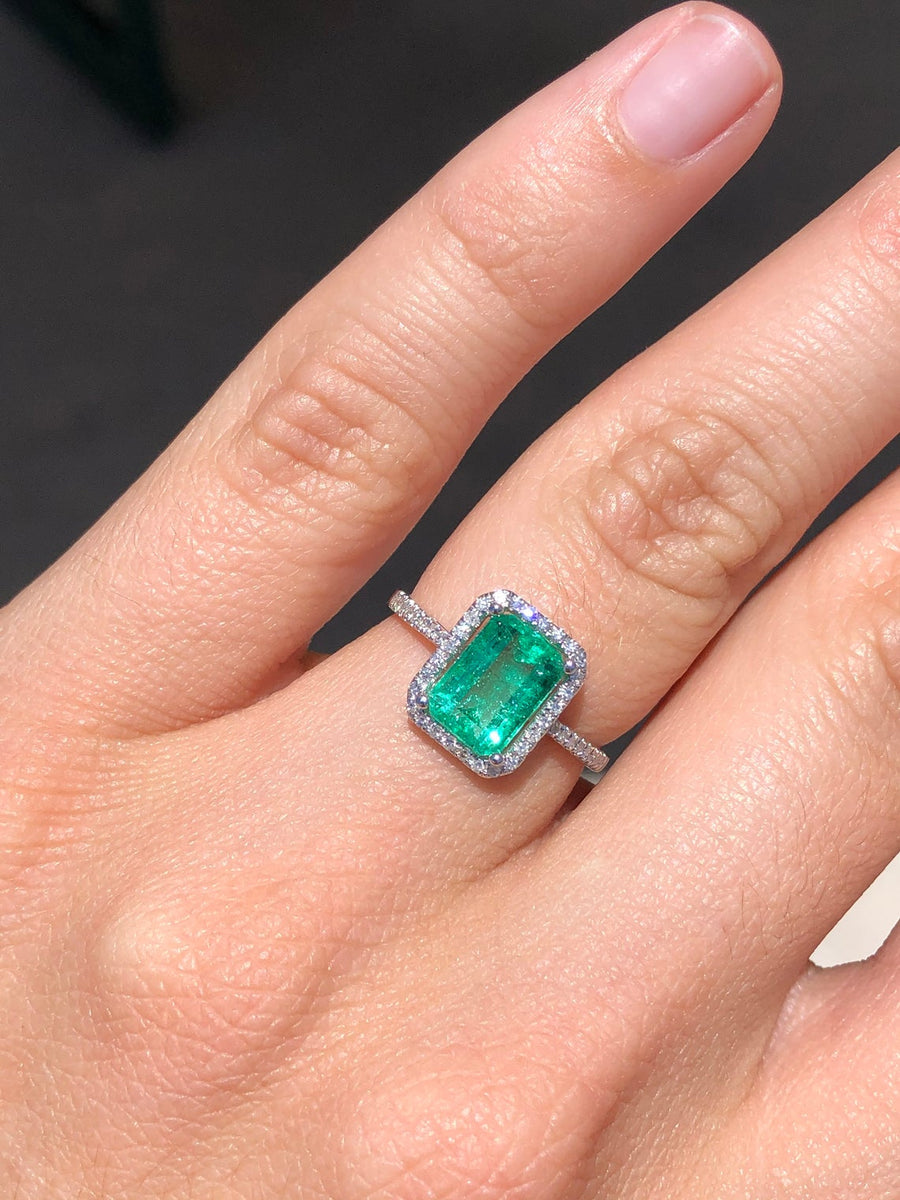 Colombian Emerald & Diamond Halo Engagement  2.31tcw