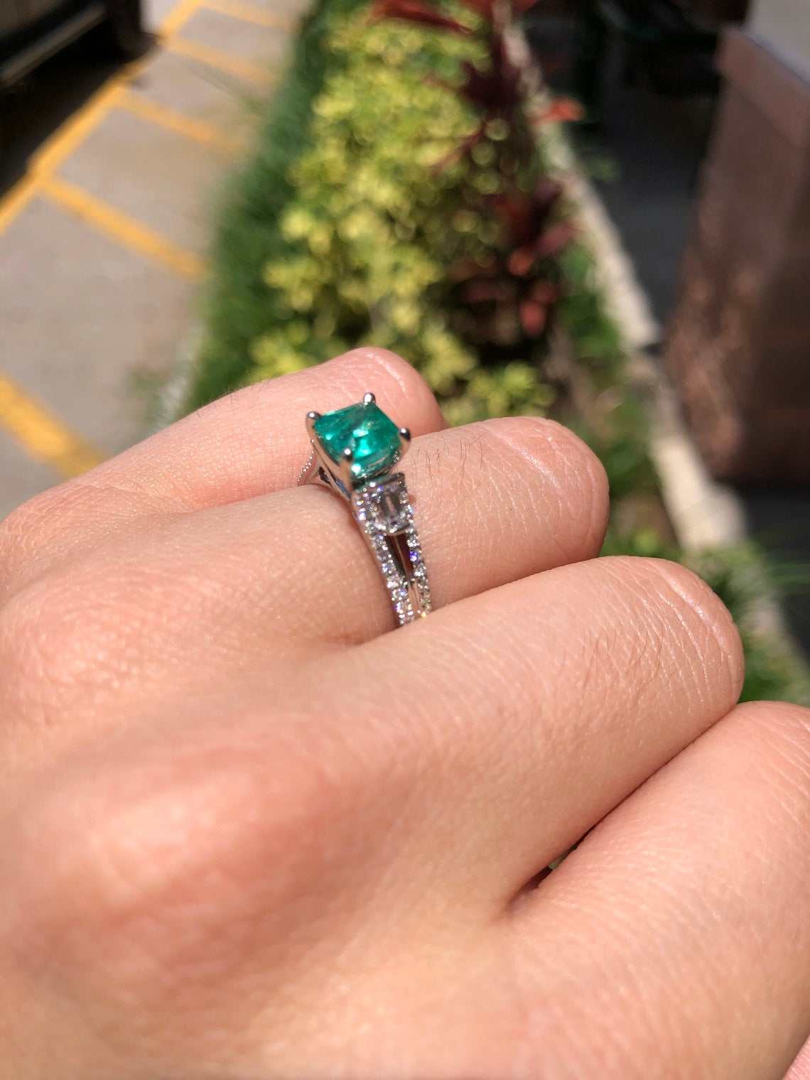 Chic and Sophisticated: Colombian Emerald Solitaire with Diamond Accent 1.68tcw Ring in 14K Gold